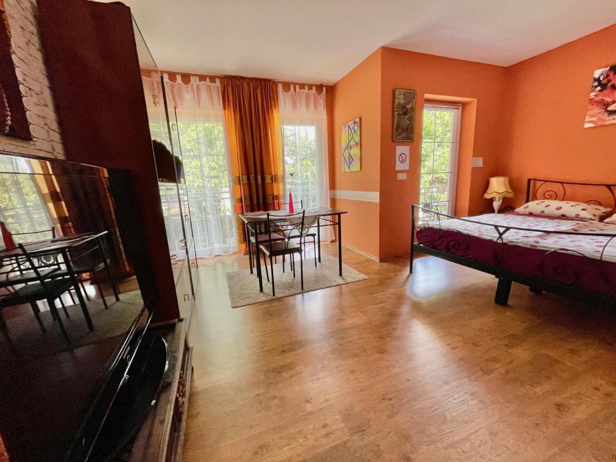 Zentrumsnahe Ferienwohnung ドレスデン エクステリア 写真